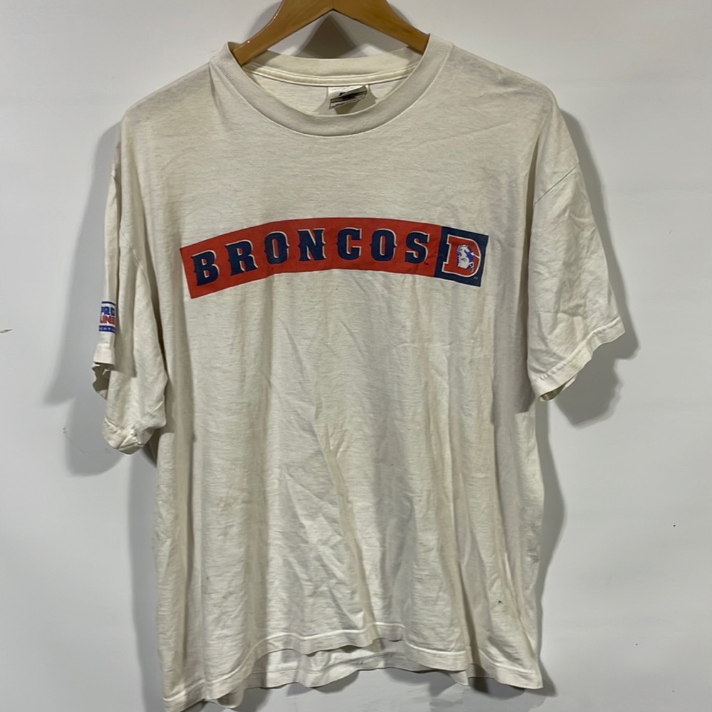 Vintage 90s nike NFL broncos t-shirt